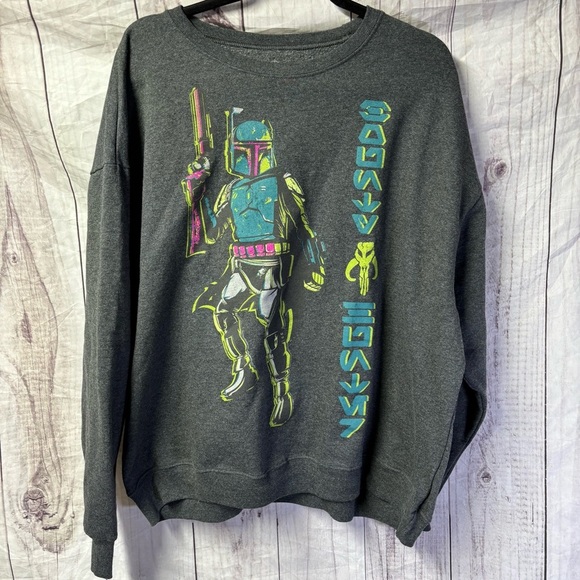 Disney Star Wars Boba Fett Graphic Crewneck Sweater 
XL - Picture 1 of 6